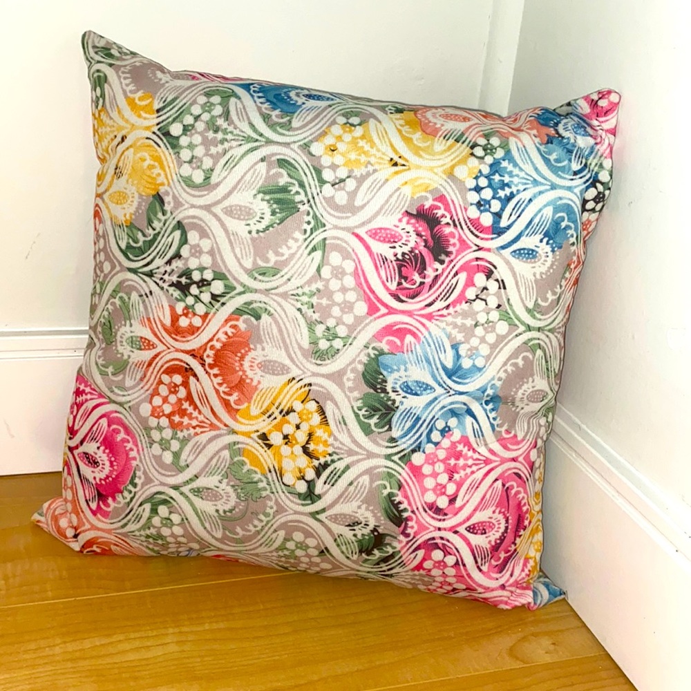 EUC pillow